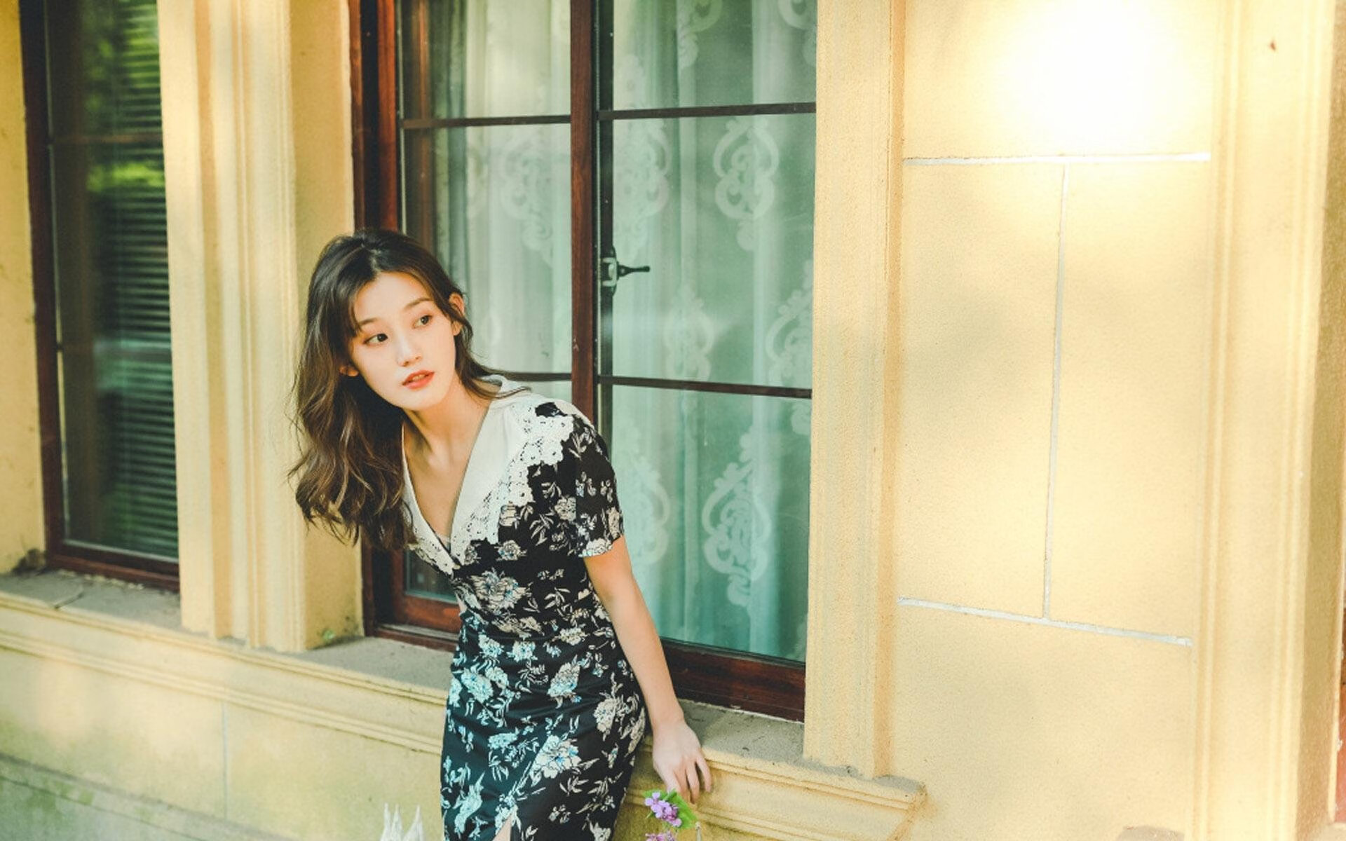 俱乐部冠军杯官网-“飞盘对抗:成都三叉湖田径场成为飞盘爱好者的竞技天堂”